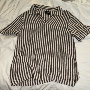 Abercrombie men’s knit polo in brown and cream stripe. Size large.
